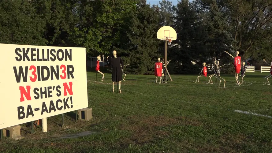 Humphrey Couple’s Halloween display celebrates Husker Allison Weidner’s comeback