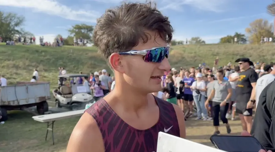 Liam Gonzalez becomes Norfolk High's first boys cross country state champion