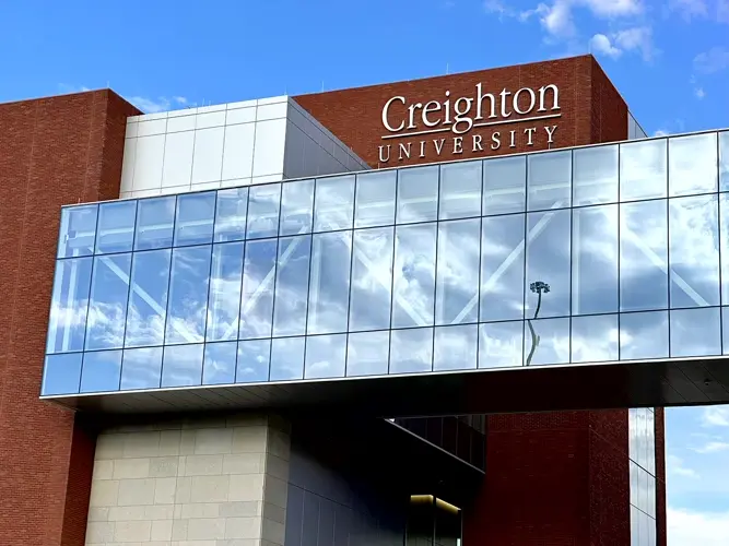USDA emite advertencia a la Universidad Creighton por incidente con animales de laboratorio