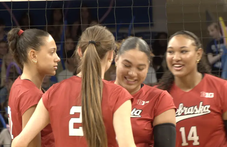 Nebraska sweeps DePaul, turns attention to Wrigley match