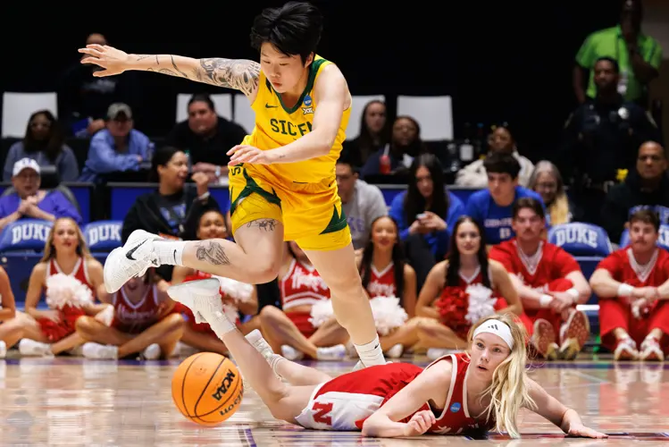 Baylor rallies to beat Nebraska 67-62 in March Madness opener after winning appeal on flagrant foul