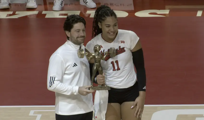 Teraya Sigler awarded Nebraska Volleyball Lifter of the Year