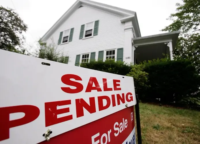 Tasas hipotecarias siguen altas; nueva ley busca facilitar la compra de vivienda