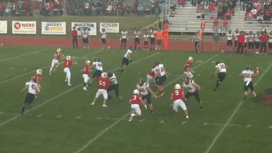 Sidney Edges Chadron 7-6 in Defensive Battle