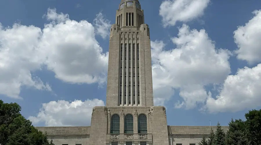Nebraska’s budget bills advance to second round of debate