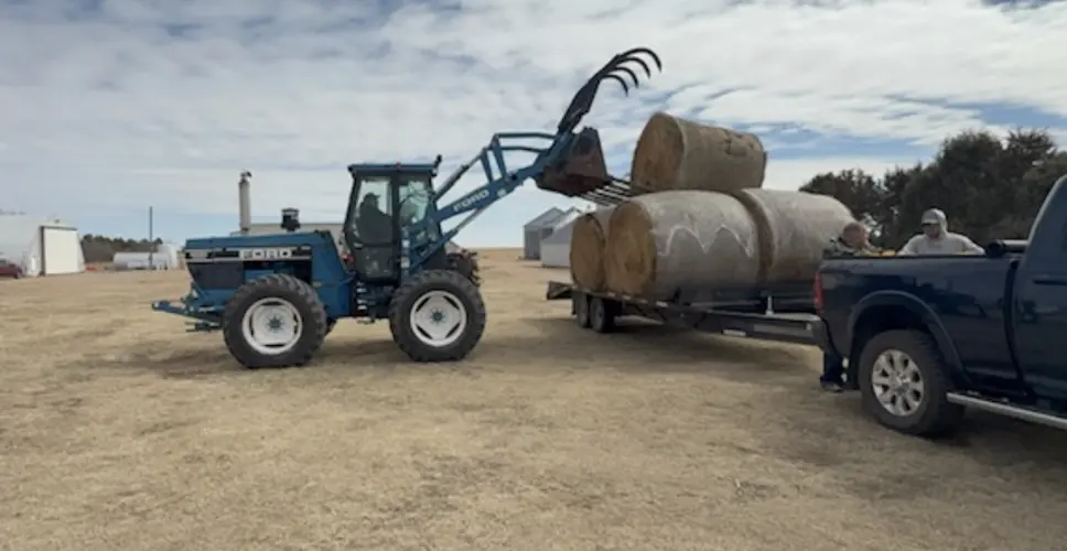 Central Nebraska rancher donates feed, fencing for fire victims