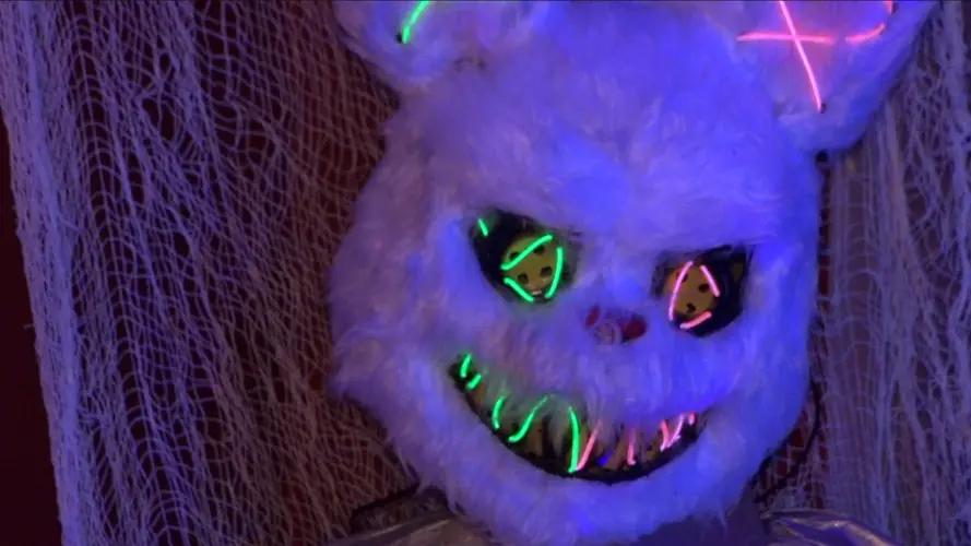 Norfolk Chamber opens larger haunted house for Halloween season