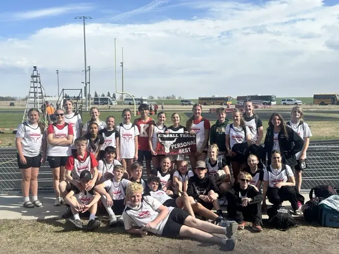 Kimball Junior High Track begins track season, setting personal records