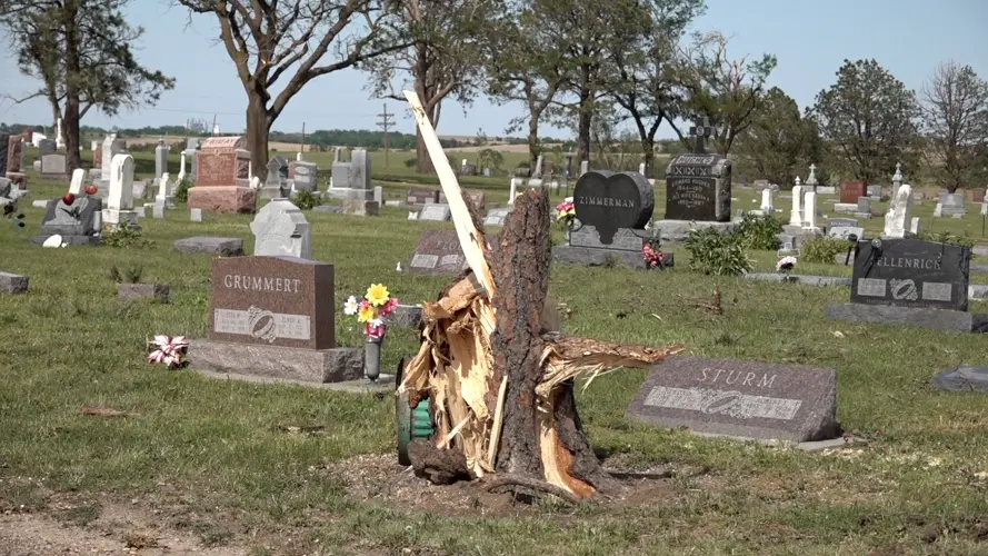 Widespread local response helps Fairbury cemetery quickly recover from unprecedented storms