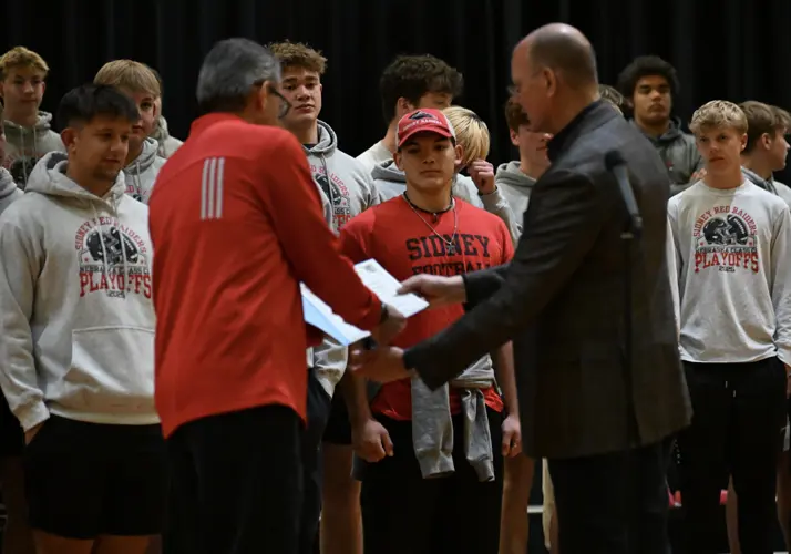 Senator Strommen recognizes Sidney football season