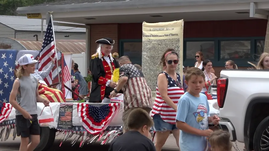 Thousands turn out for Norfolk's July 4 Odd Fellows Parade