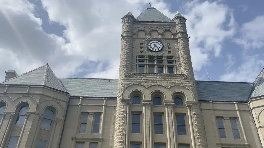 Gage County man pleads no contest to theft, forgery charges
