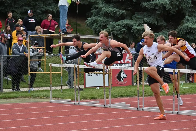 Sidney closes strong at Class B state meet; Scottsbluff, Gering add medals in Omaha
