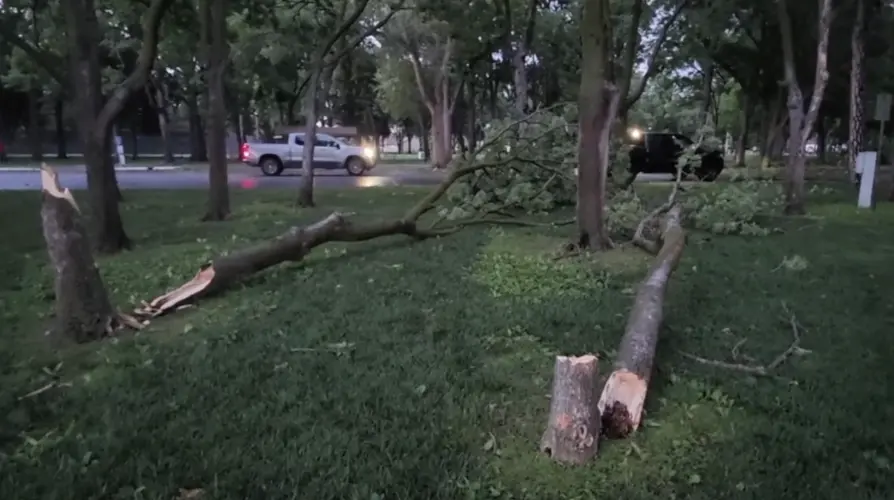 Severe storms bring damaging winds to central Nebraska