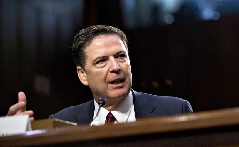 James Comey comparece ante tribunal por presuntas amenazas contra Trump