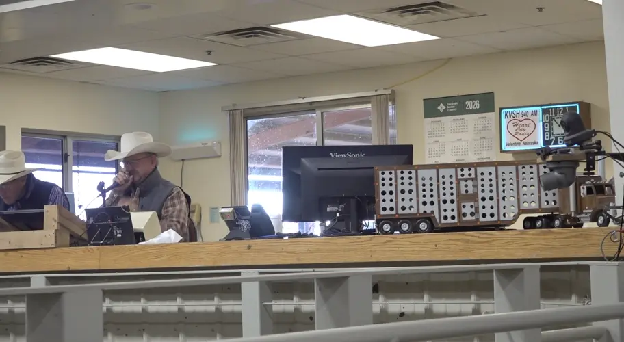 South Dakota woodworker raises more than $48,000 for Sandhills cancer patients