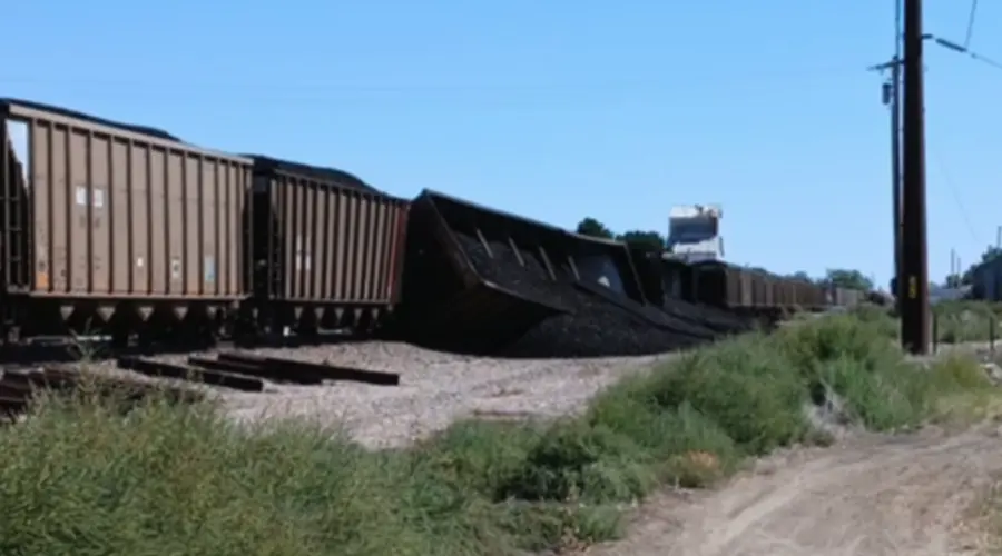 Train derails in Mitchell, leaving several cars overturned