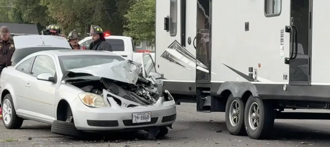 No serious injuries reported in two-vehicle accident