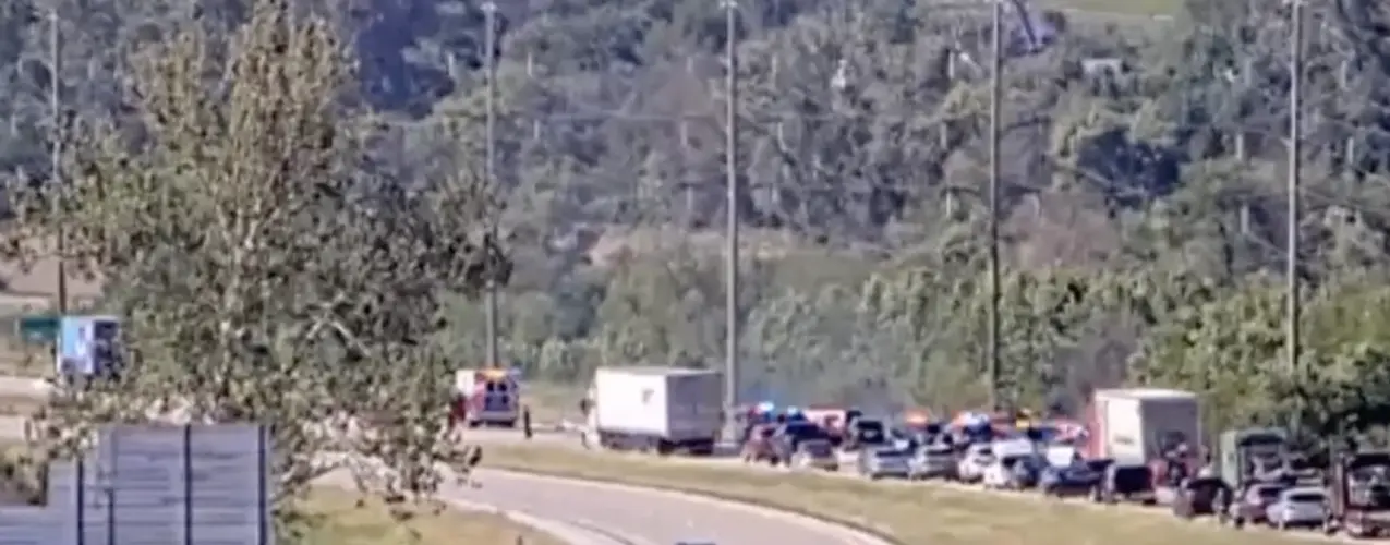 Un hombre de Iowa muere en un accidente que cerró un tramo de la Interestatal 29