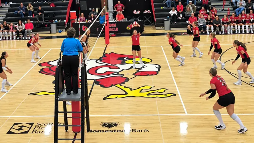 Lady Raiders Hold Off Chadron in Four Sets