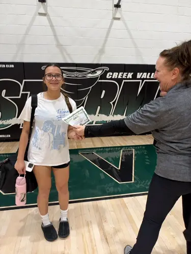 Minatare cruises past Creek Valley thanks to spectacular service game