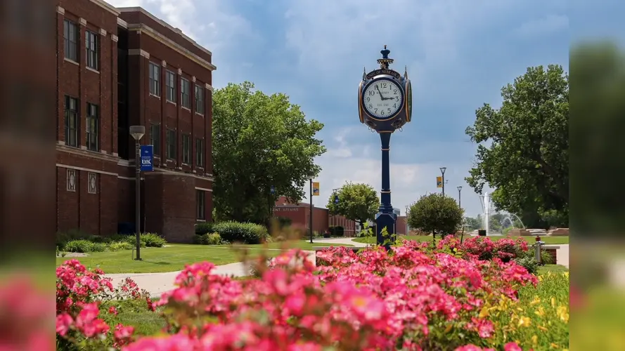 UNK se coloca entre las 10 mejores universidades rurales de Estados Unidos