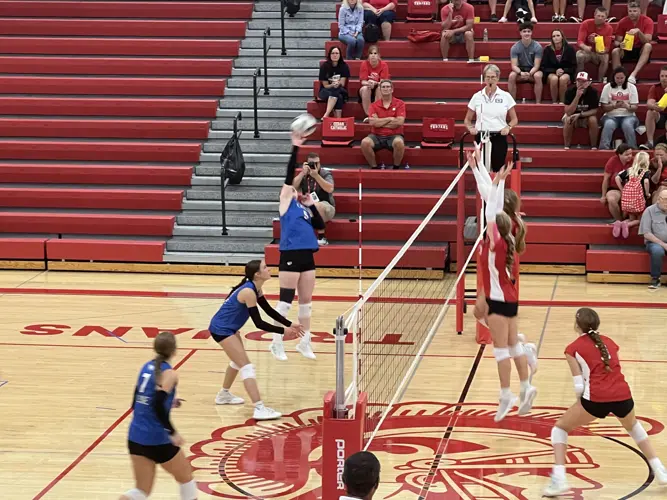 Eagles Soar in 5-Set Thriller