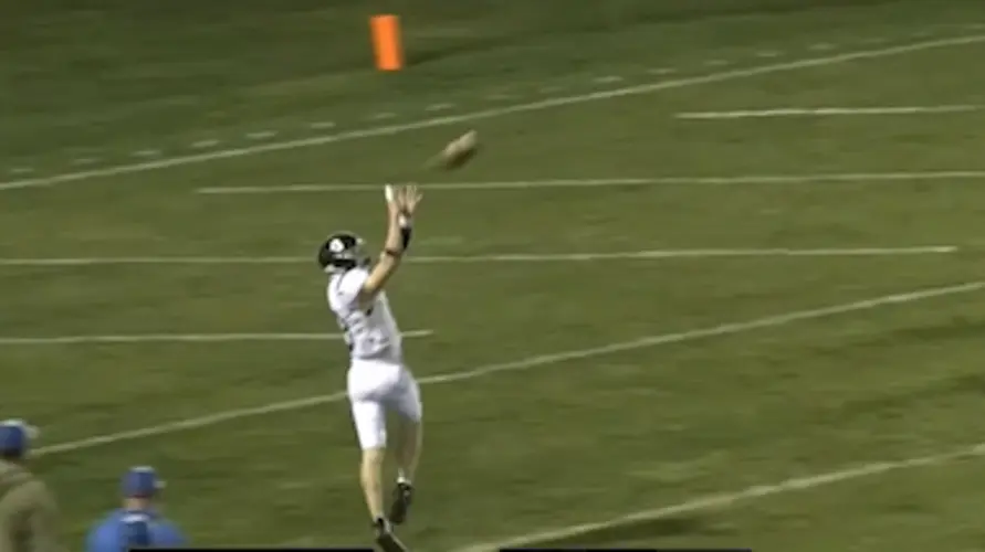 Cozad stuns Pierce in Class C1 opening round