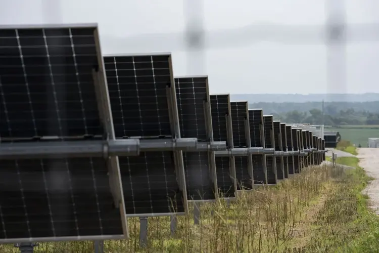 Amid renewable energy backlash, some Nebraska communities are making millions
