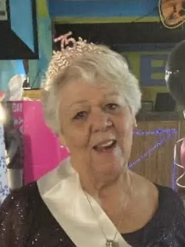Lynda Lee (Calhoun) Parr