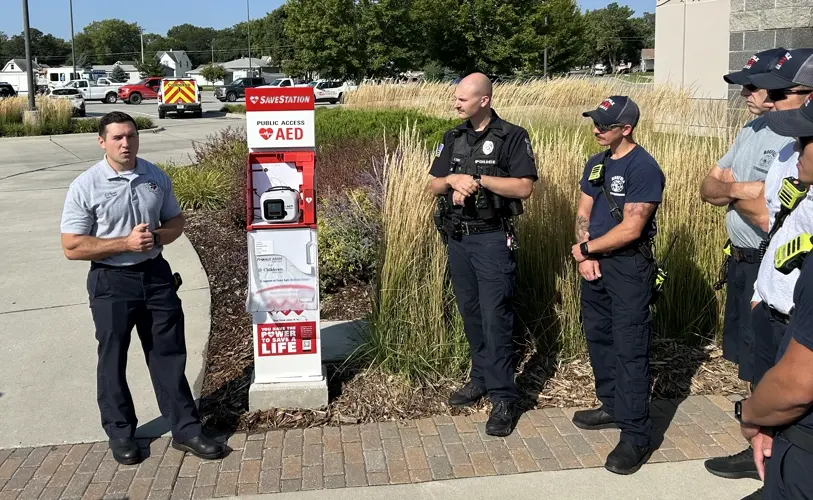 Norfolk adds two new AEDs at city parks