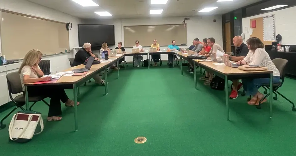 Valentine School Board adjusts extracurricular policy for homeschool, private school students
