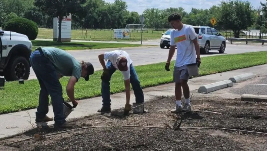 North Platte student puts landscaping skills to work at memorial garden
