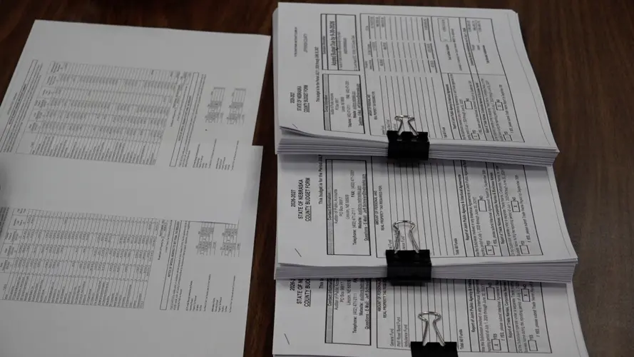 After last-minute discussions and reductions, Jefferson County approves 2026-27 budget