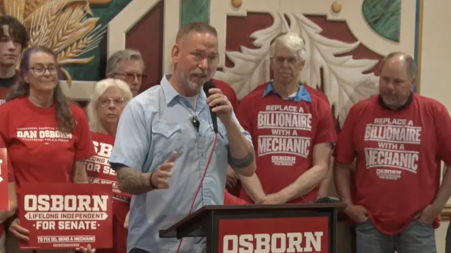Dan Osborn submits signatures to qualify for Nebraska Senate ballot