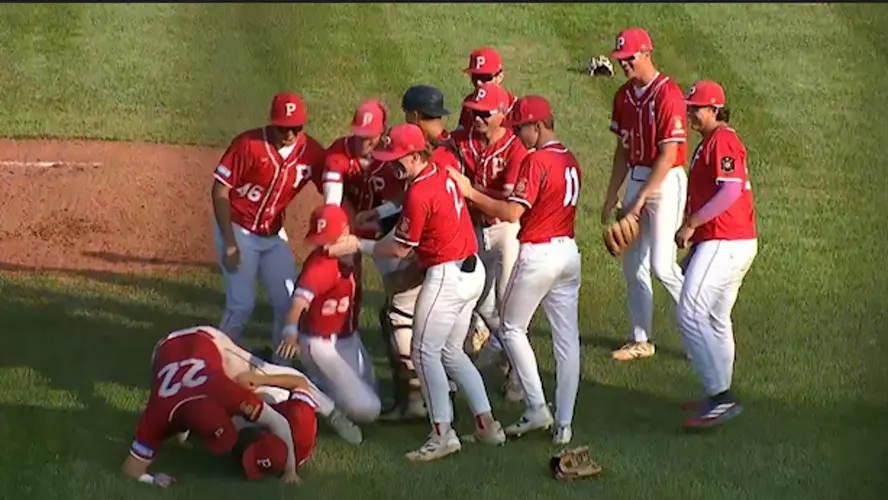 Pender routs Malcolm for first Legion title
