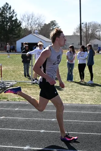 Holly, Rasby earn Terry Gilliland honors at Mitchell meet