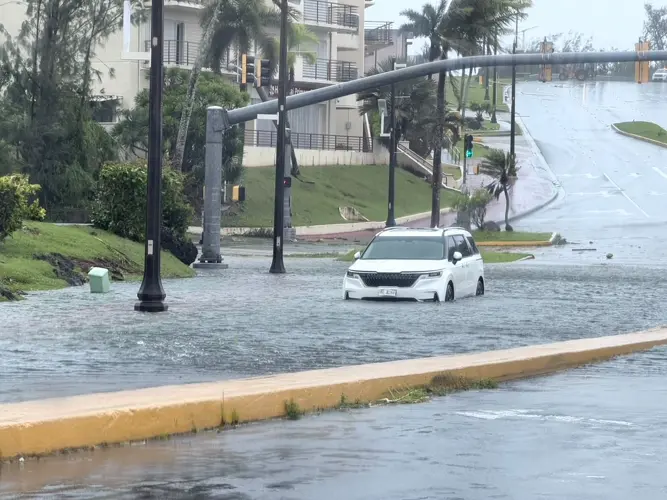 Bavi's flooding renders many roadways impassable