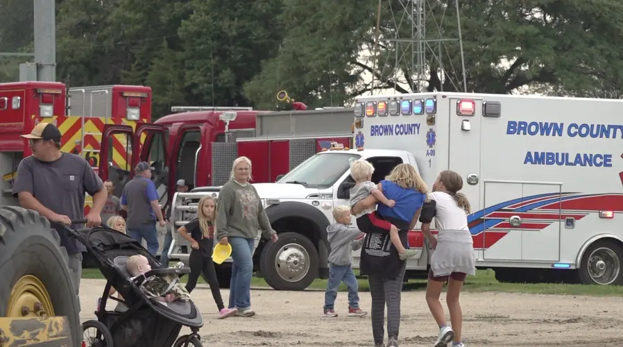 Ainsworth National Night Out helps families connect with first responders