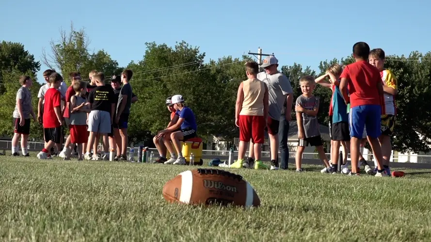 Field day aims to excite kids in Fairbury about a future in football