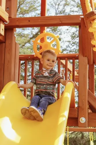 Make-A-Wish Nebraska grants wish for Gurley family