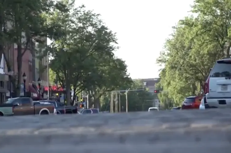 Downtown Kearney festoon lighting project moves forward