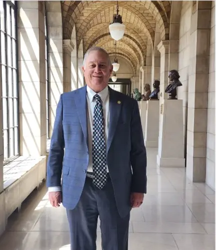 Hallstrom: taxpayers deserve effective voice