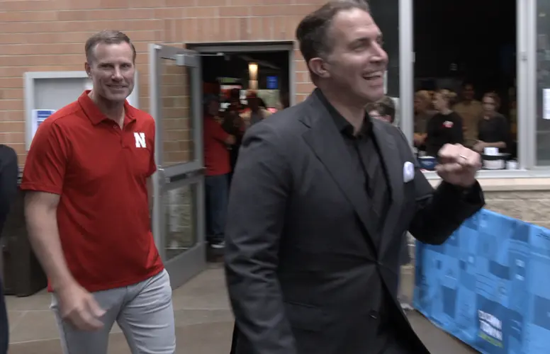 CBS College Basketball Analyst Jon Rothsten delivers on happy hour promise