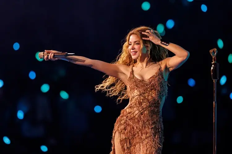 Shakira pide apoyo internacional para reconstruir escuelas en Venezuela