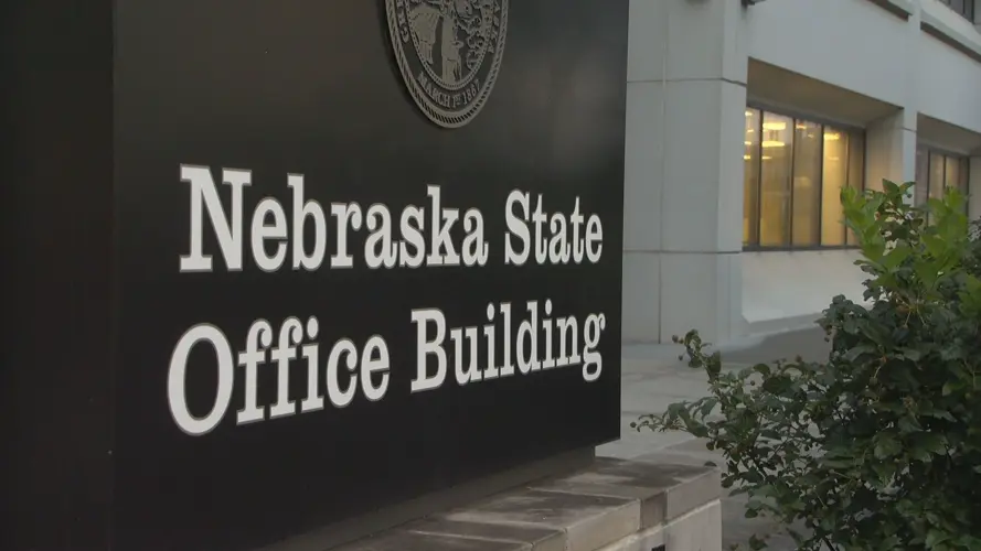 Hombre de Omaha enfrenta acusaciones por presunto fraude a Medicaid de casi $3 millones