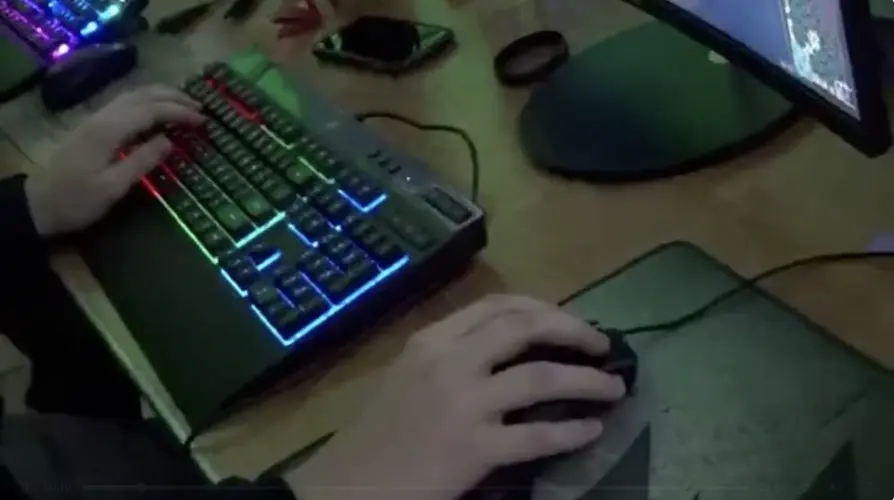 Valentine High School explores launching e-sports team