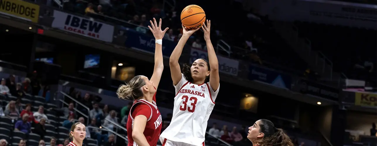 Ciezki scores 22, Indiana women rally from 20-point deficit, beat Nebraska at Big Ten tourney