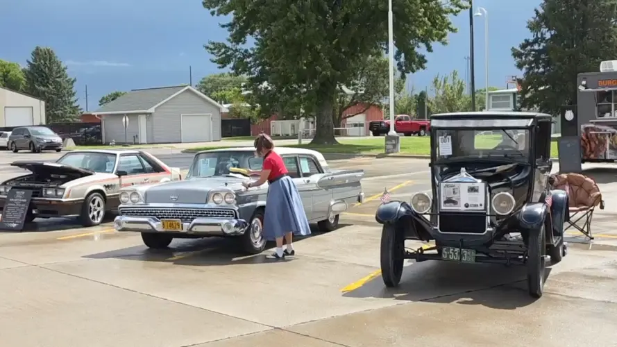 CCC Hastings Hosts Car Show to Raise Money for Scholarships