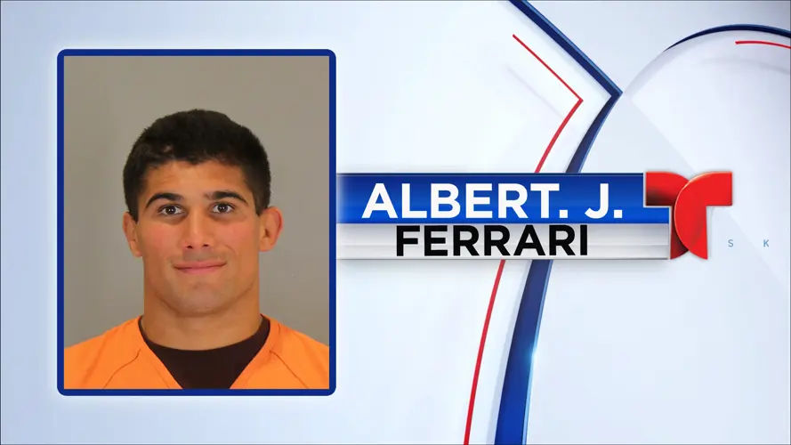 El exluchador de Nebraska AJ Ferrari fue arrestado en el condado de Douglas en virtud de una orden emitida por el condado de Lancaster